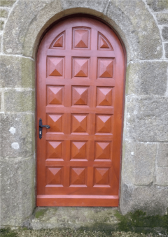 Restauration d'une porte de service